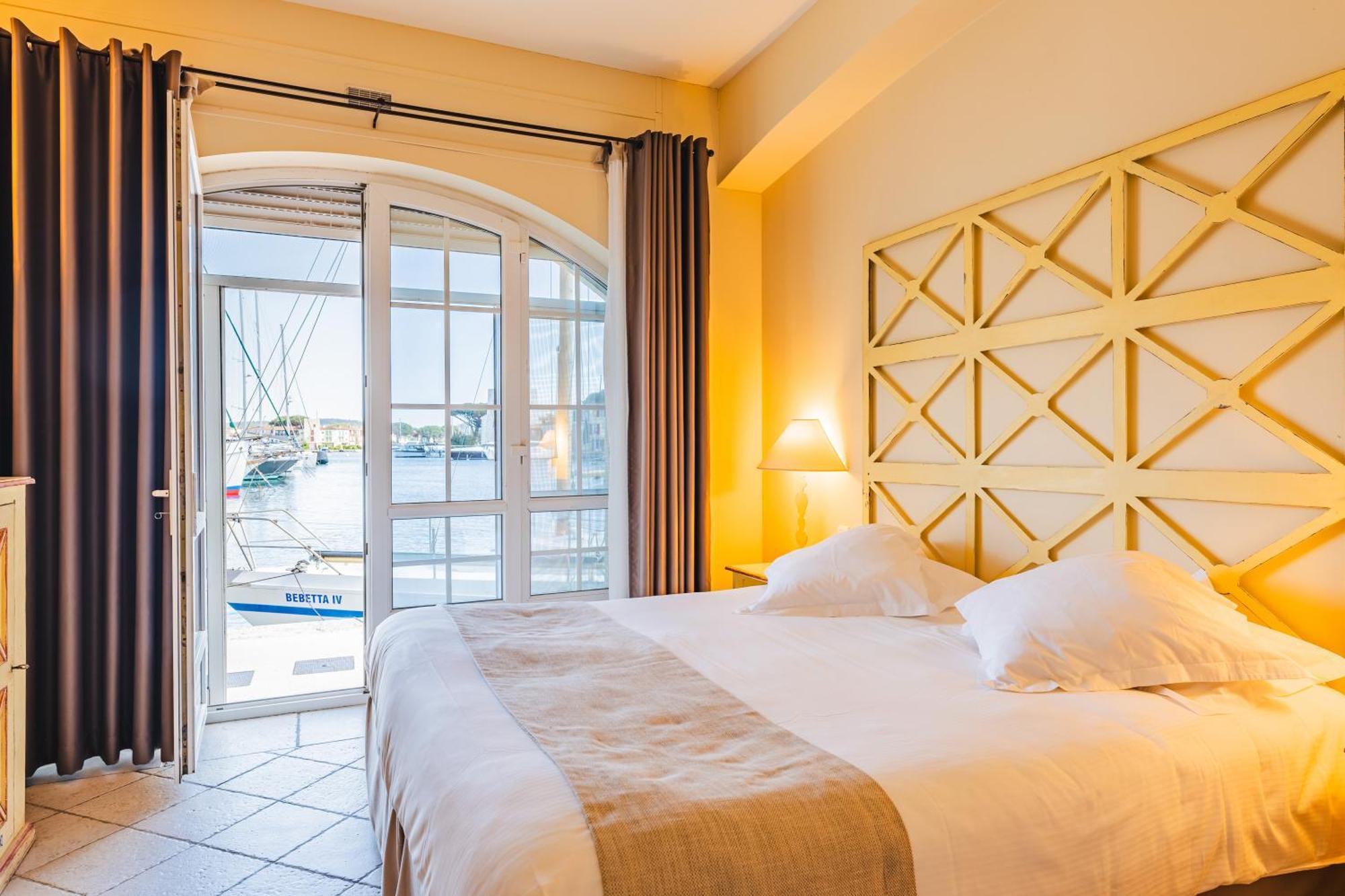 Le Suffren Hotel Grimaud Exteriér fotografie