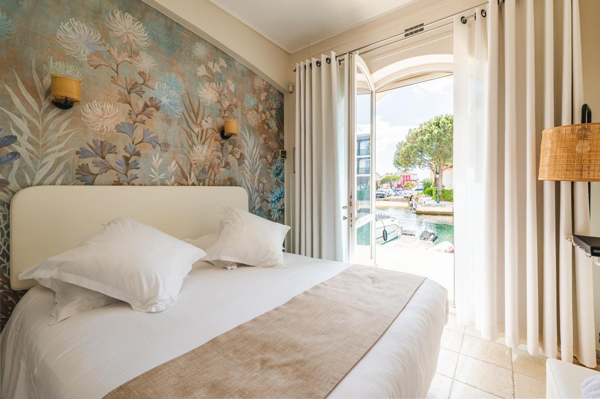 Le Suffren Hotel Grimaud Exteriér fotografie