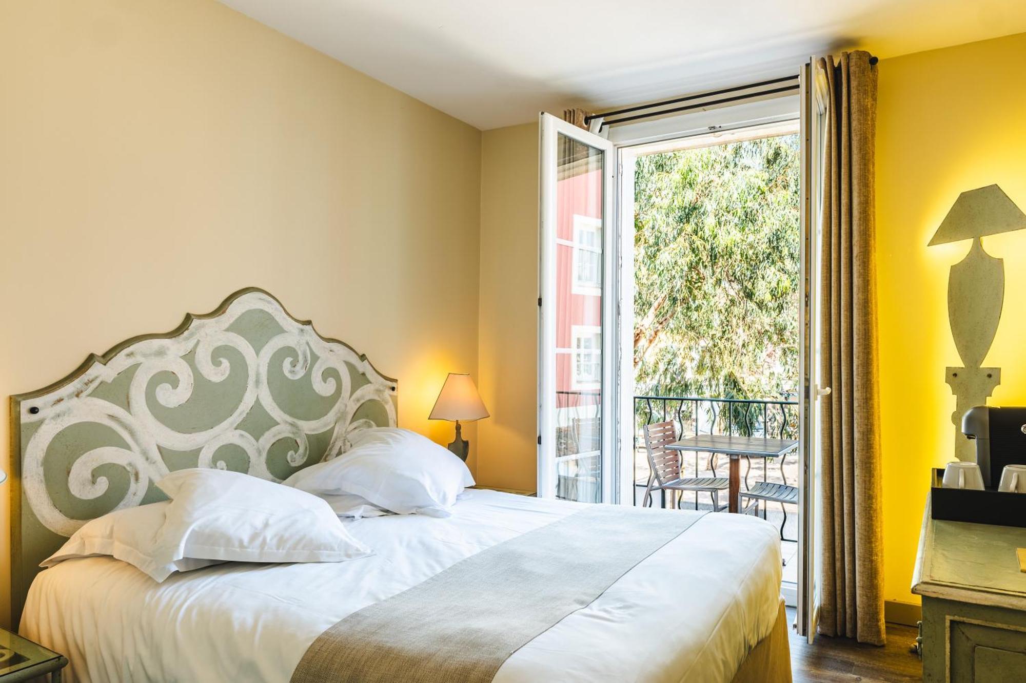 Le Suffren Hotel Grimaud Exteriér fotografie