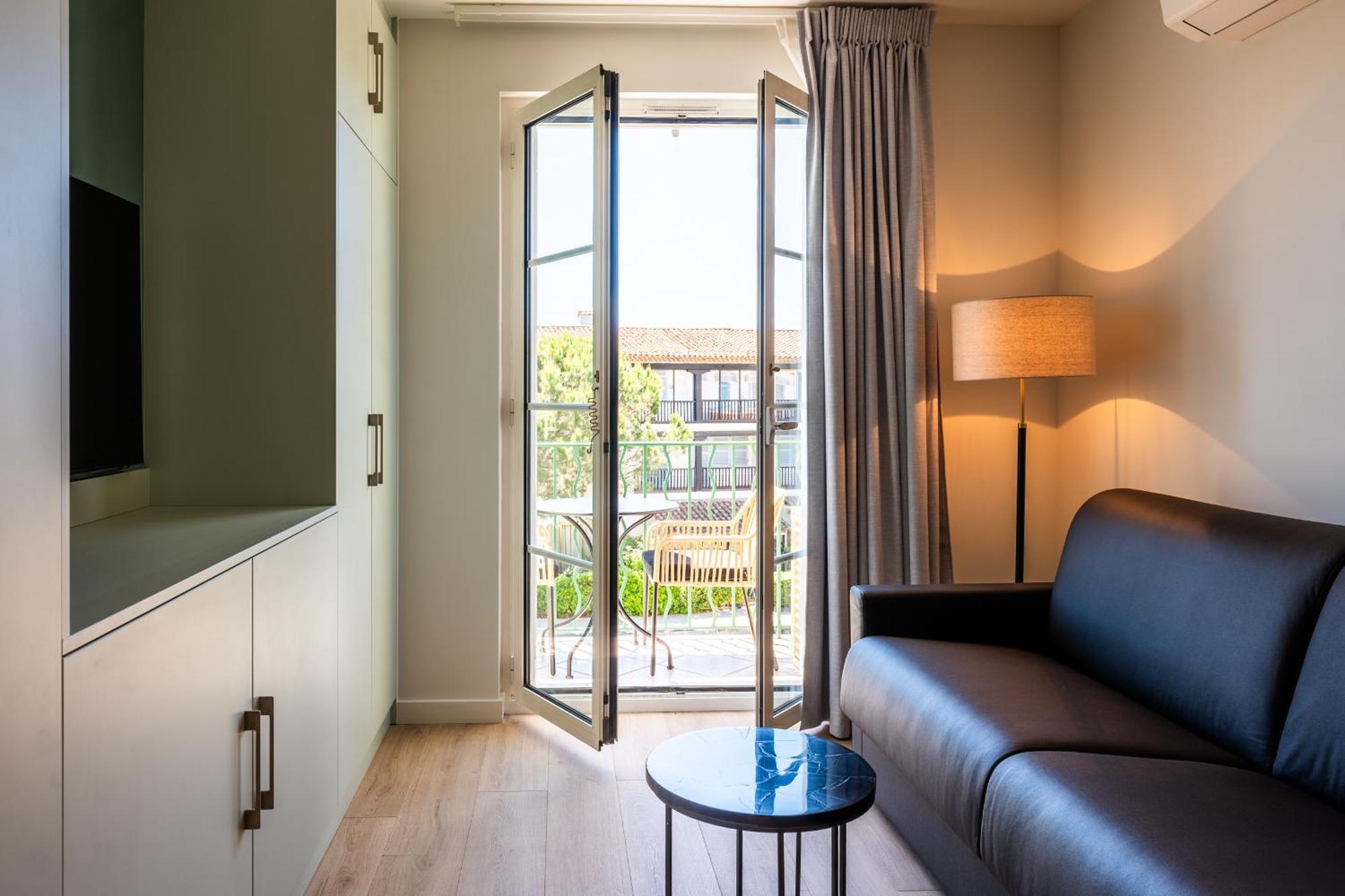 Le Suffren Hotel Grimaud Exteriér fotografie